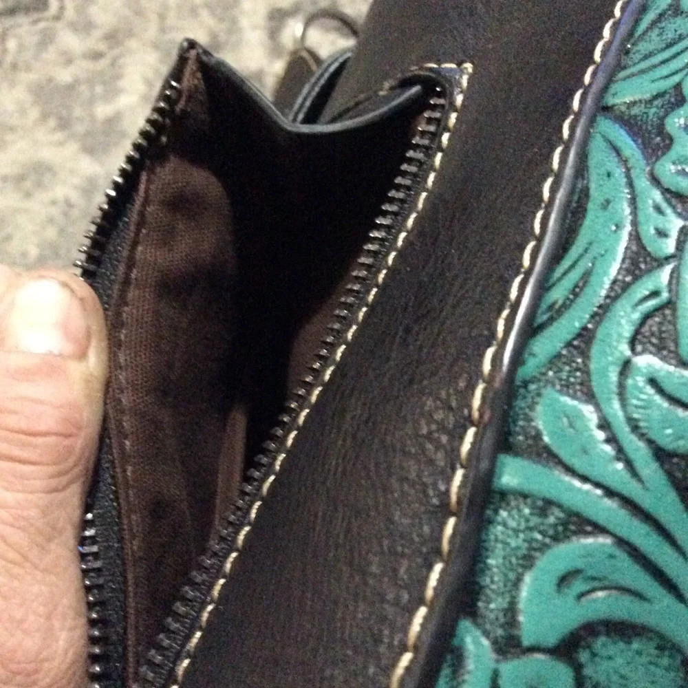 Nice western-leather-conceal‎ carry purse!